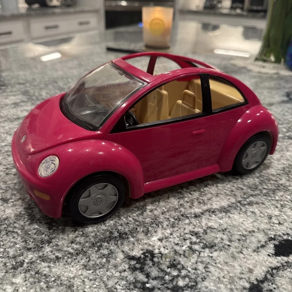 Fisher Price Loving Family Dollhouse VW BUG Pink Volkswagen NEW BEETLE Car 75342